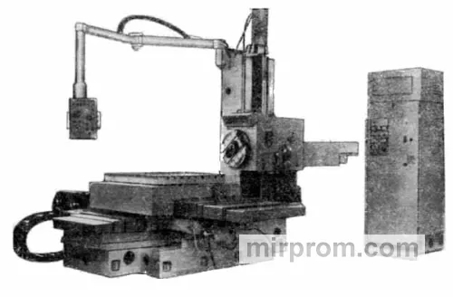 Станок универсальный горизонтально-расточный 2Н615