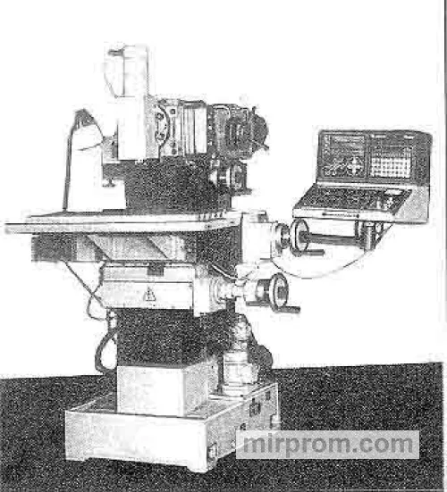 Станок широкоуниверсальный инструментальный 6720ВФ2