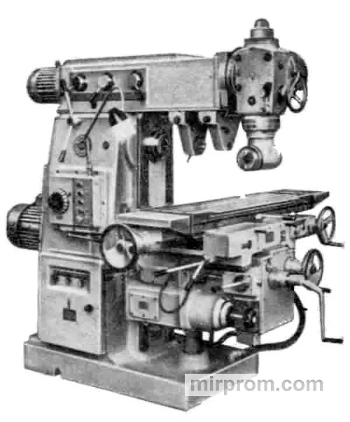 Станок широкоуниверсальный консольно-фрезерный 6Р82Ш